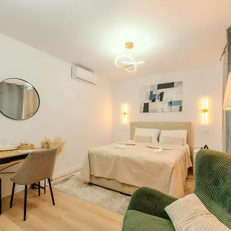 Appartamento Centre & Teali *