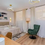 Διαμέρισμα Centre & Teali *