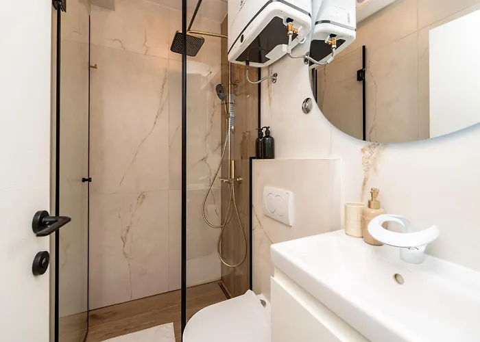 Apartman Centre & Teali *