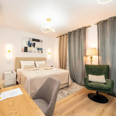 Apartamento Centre & Teali